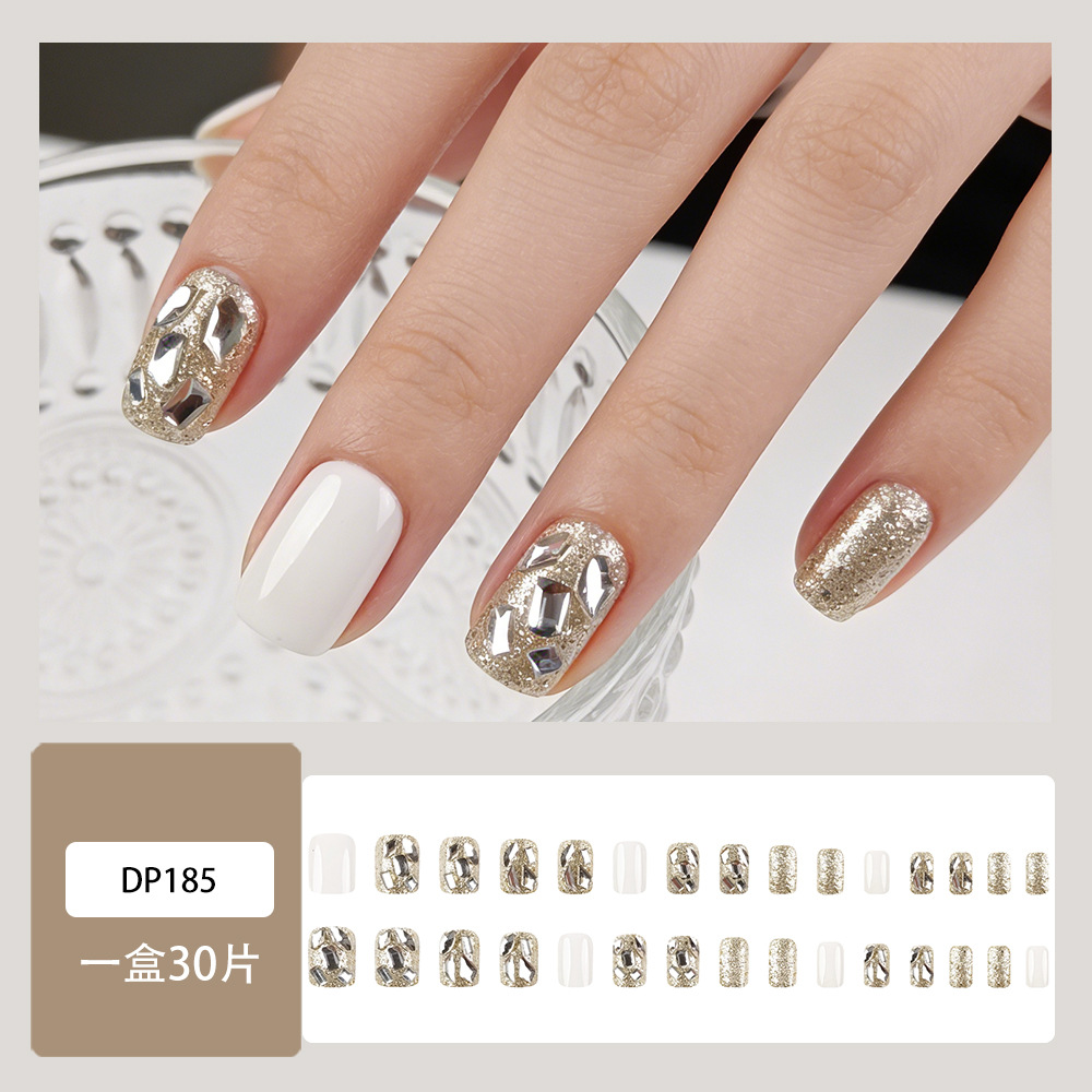 Temperamento de champagne hidrográfico tridimensional 24 piezas de uñas blanqueadoras de alta calidad uñas falsas en stock al por mayor