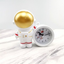 创意儿童闹钟卡通学生钟宇航员模型闹钟可爱太空人跳秒钟7055