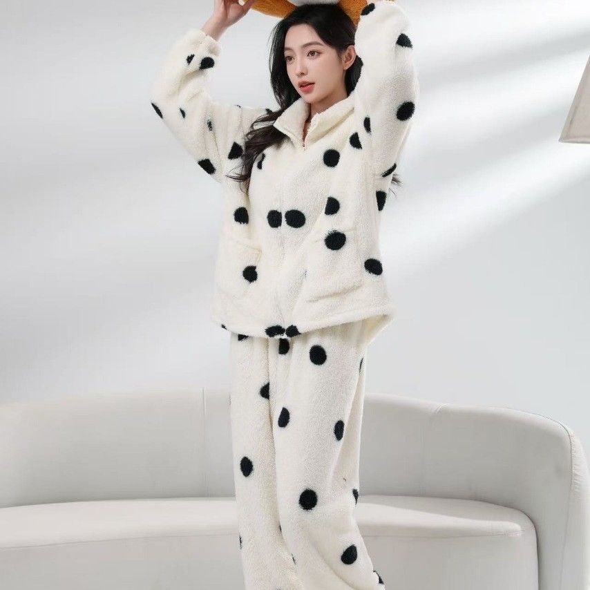 Pijamas de invierno al por mayor transfronterizos de punto de ondas de peluche largo collar de los estudiantes de ropa de casero en línea con cremallera ocio engrosado conjunto