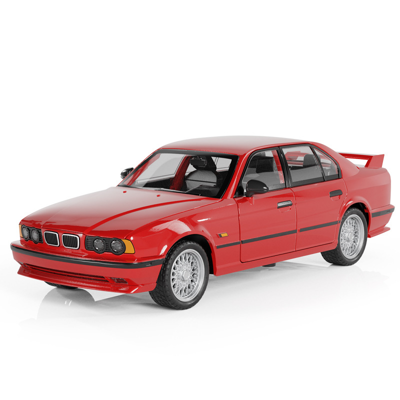 1 / 24 modelo de automóvil de aleación fantasma mejorado Echo sonido y luz estrella Skytop juguetes grandes coleccionistas de adornos transfronterizos