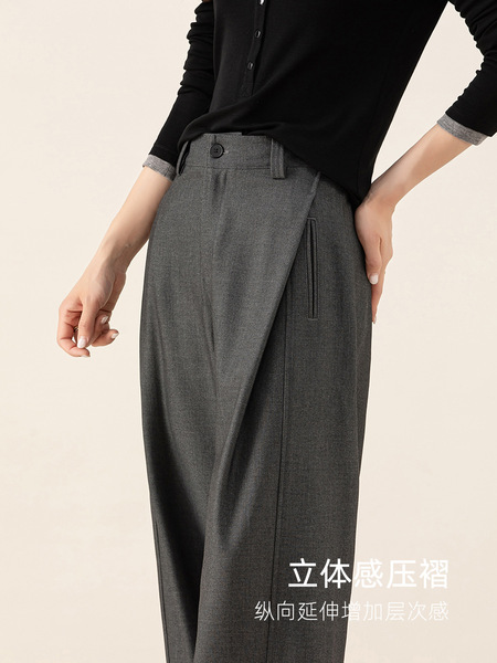 Woolen autumn black suit