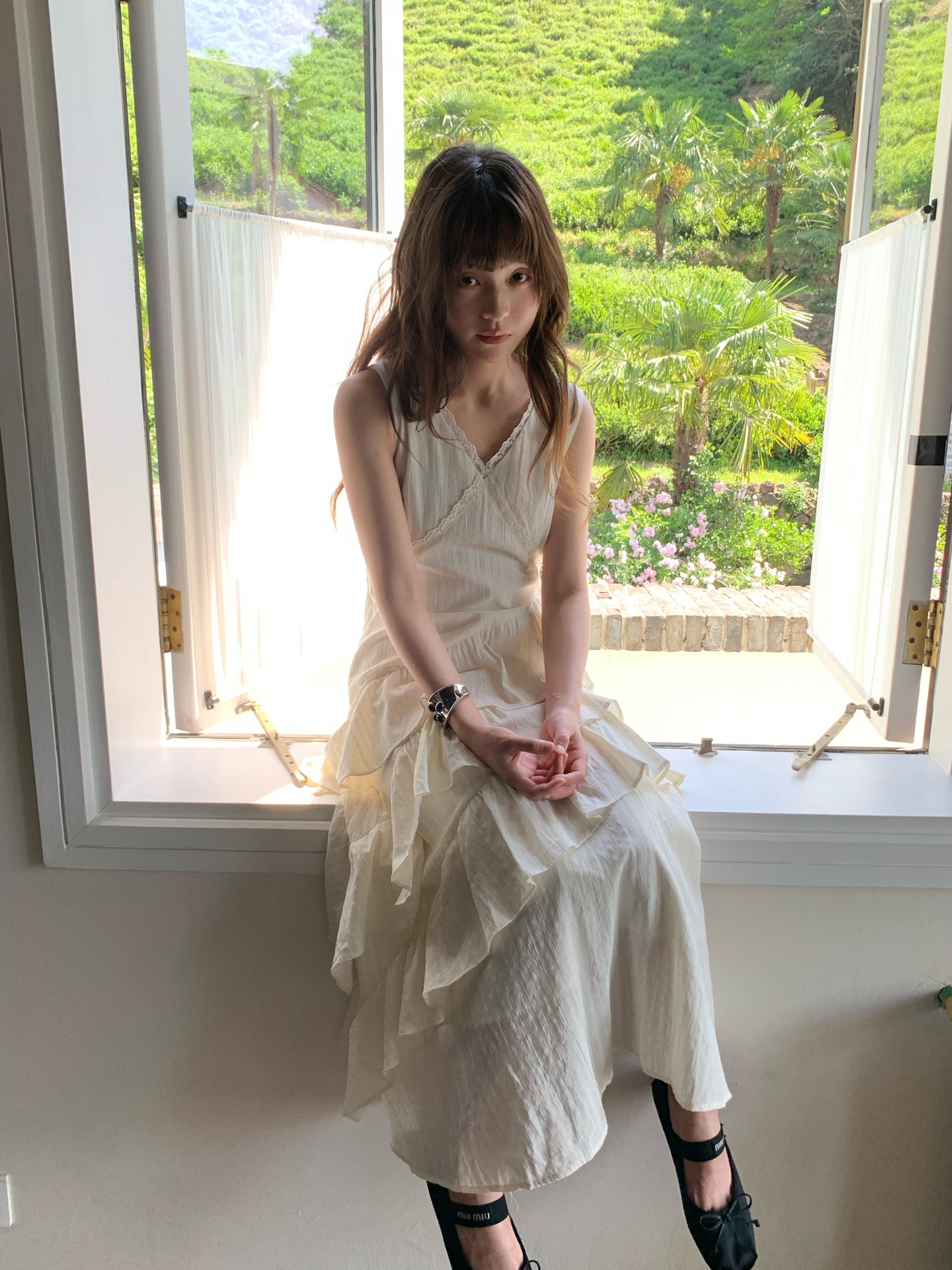 Quanlimei NEWOPEN 25 夏フランスの優しい気質スリム V ネックフリルドレス女性 S5356