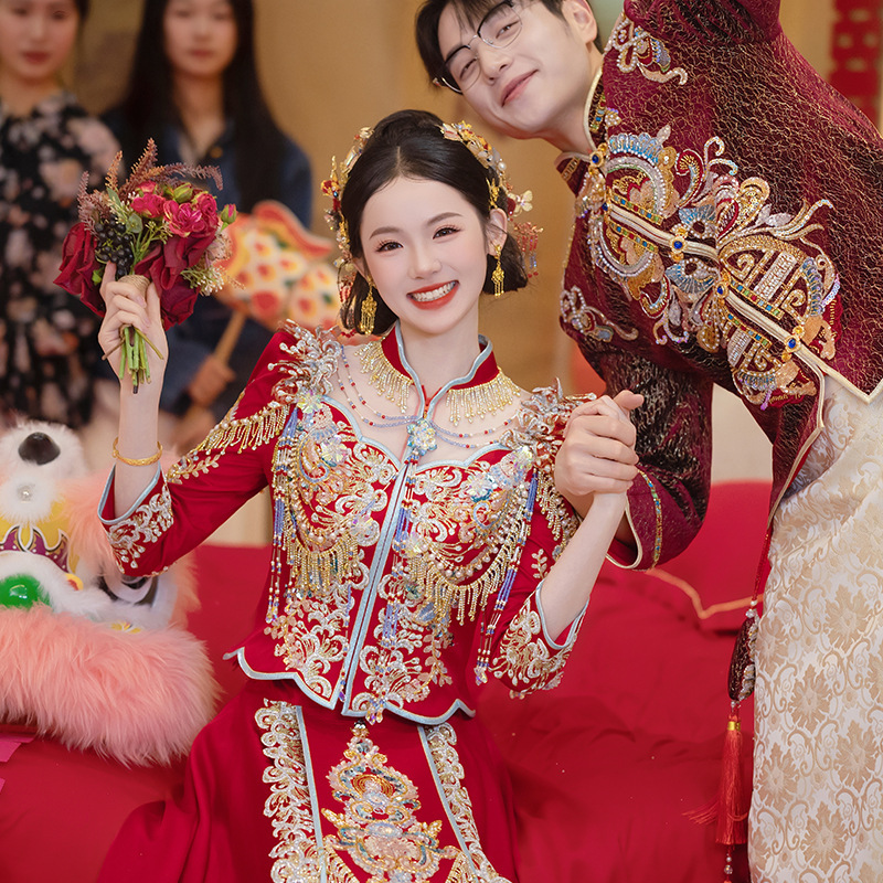 Jinyuer 高級中国風秀和服ウェディングドレス 2025 新しいブライダルウェディングドレス結婚式の外出ドレス乾杯ドレス|undefined