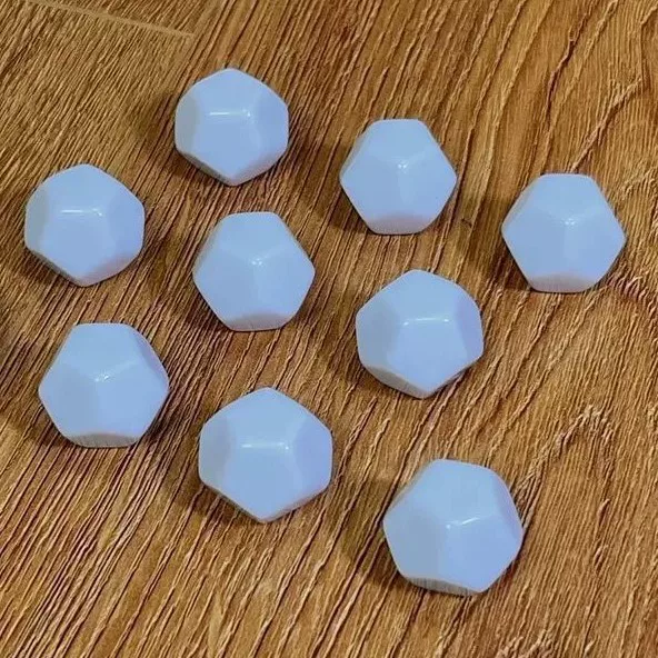 Plastic Multi-Sided Dice for Drinking Games, Bar Ktv Party Game Props, Approximately 22mm, 25mm, 30mm