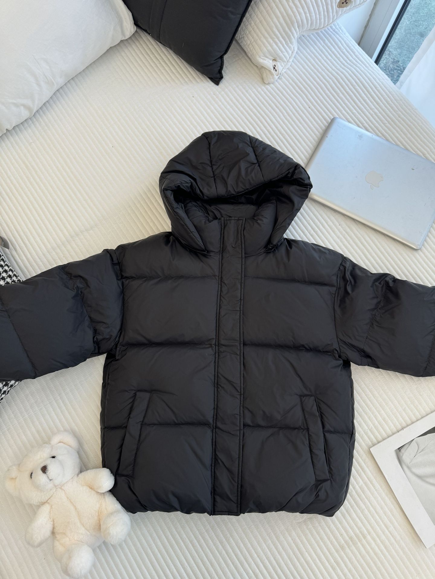 2024 nuevo chaqueta de plumón para mujeres gruesa corta chaqueta de pan pequeño chaqueta de invierno de color sólido