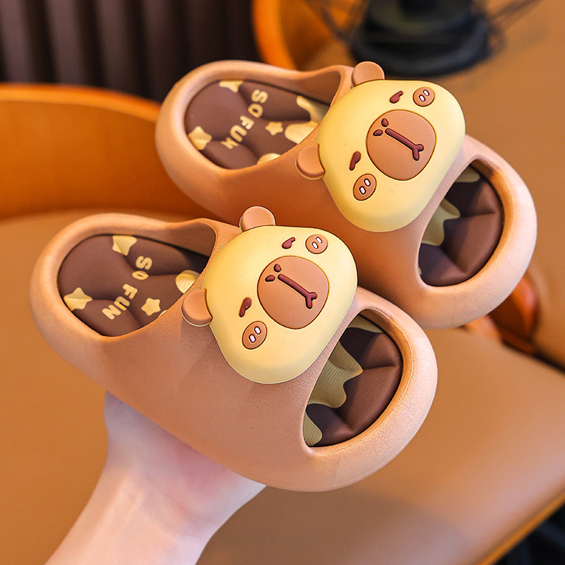 Capibara verano niños zapatillas antideslizantes de fondo suave para niños pequeños y medianos niños grandes zapatillas de baño de playa para niños