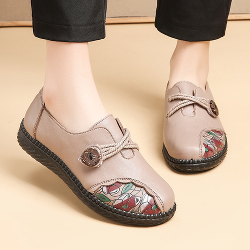 New spring and autumn mother's shoes soft-soled single shoes middle-aged and elderly women's shoes middle-aged and elderly comfortable runnyue leap month new leather shoes
