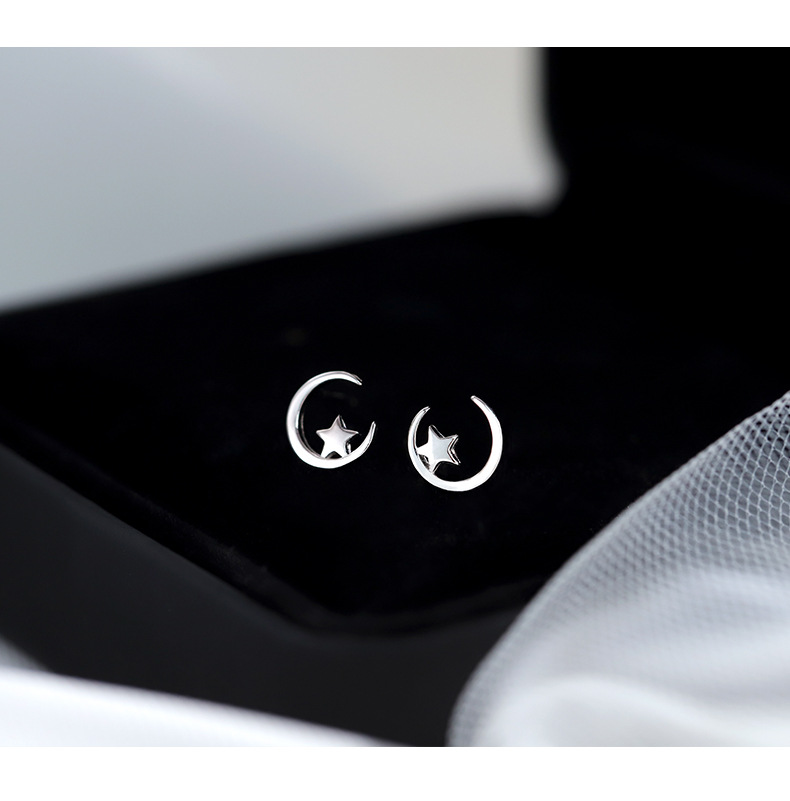 Fashion Star Moon Copper Plating Ear Studs 1 Pair