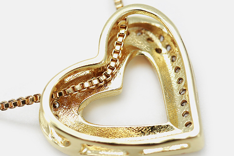 Fashion Graceful Diamond Heart-shaped Pendant Gold-plated Wholesale display picture 3