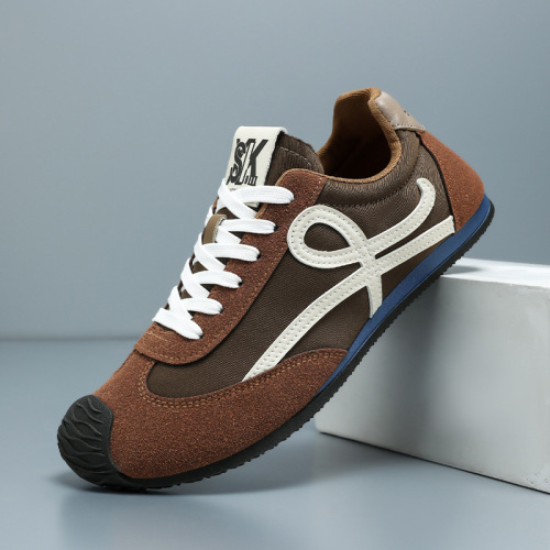 Spring New Men's Casual Retro Sports Board Shoes Lightweight Soft Sole AGM Breathable Matchable White Men's Shoes