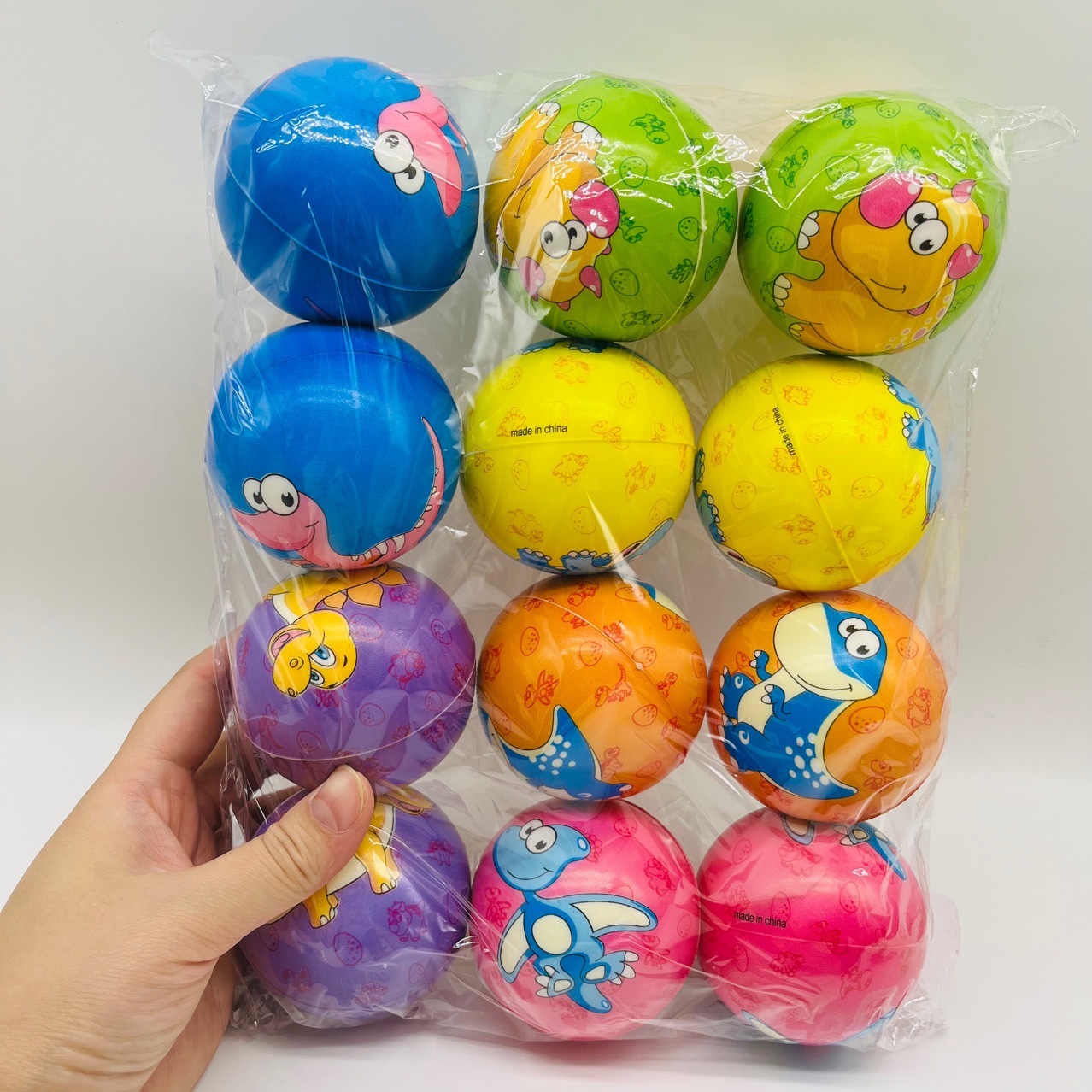 跨境卡通恐龙玩具球热转印实心发泡海绵球儿童解压发泄球批发