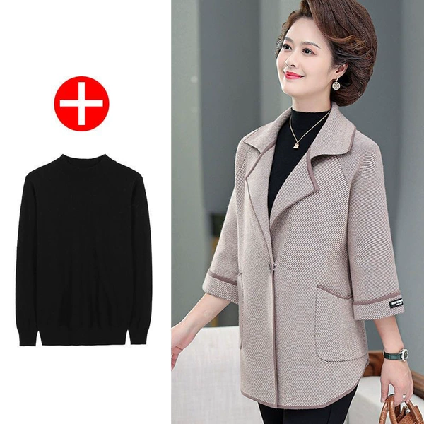 Camel color [coat + base shirt]