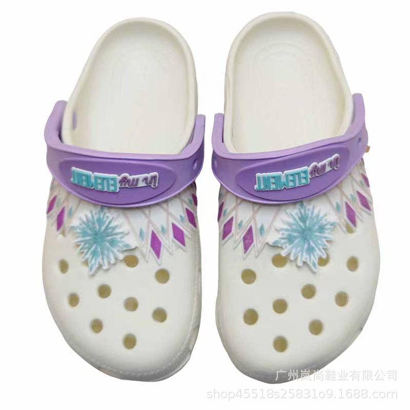 Zapatos con agujeros para niños estrella clásicos Sandalias de bebé para hombres y mujeres Verano para niños pequeños y medianos Baotou antideslizante e impermeable marea se puede vender al por mayor