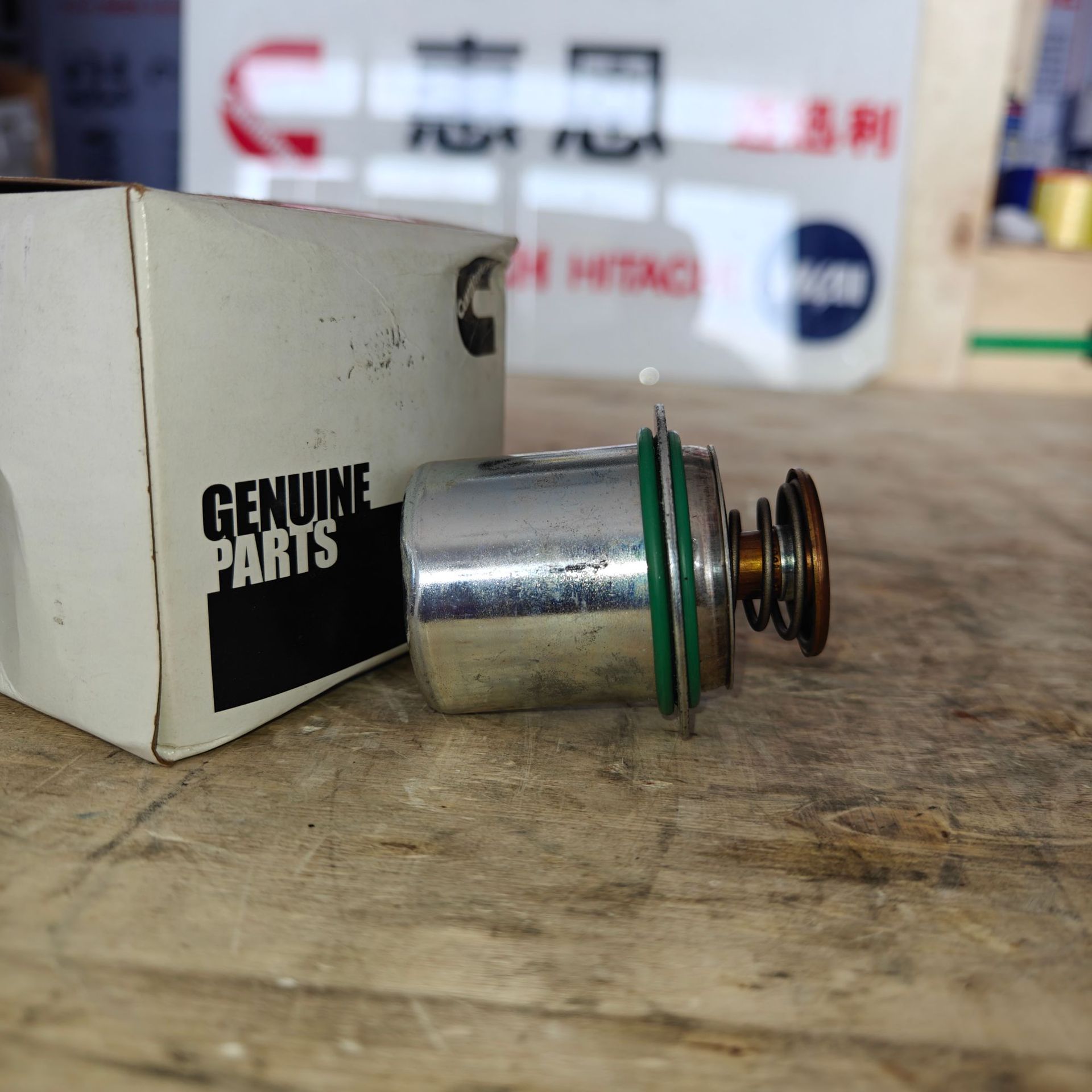 Cummins Cummins truck thermostat 3940632 3968559 5274887 5284903