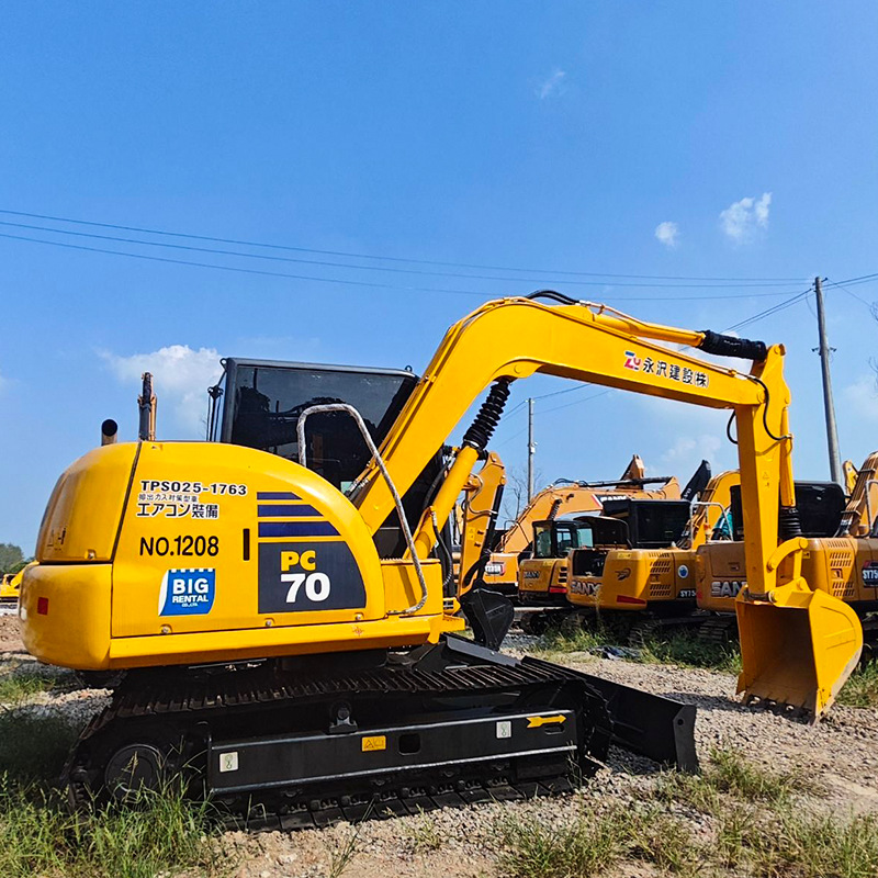 Japón original Komatsu de segunda mano noventa por ciento nueva excavadora agrícola miniatura de 7 toneladas PC70 PC55