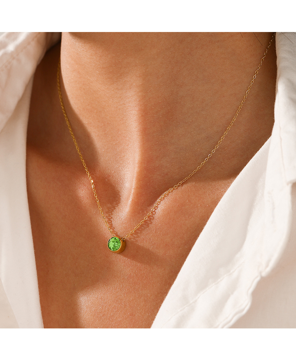 Simple Style Round Stainless Steel Plating Rhinestones Pendant Necklace