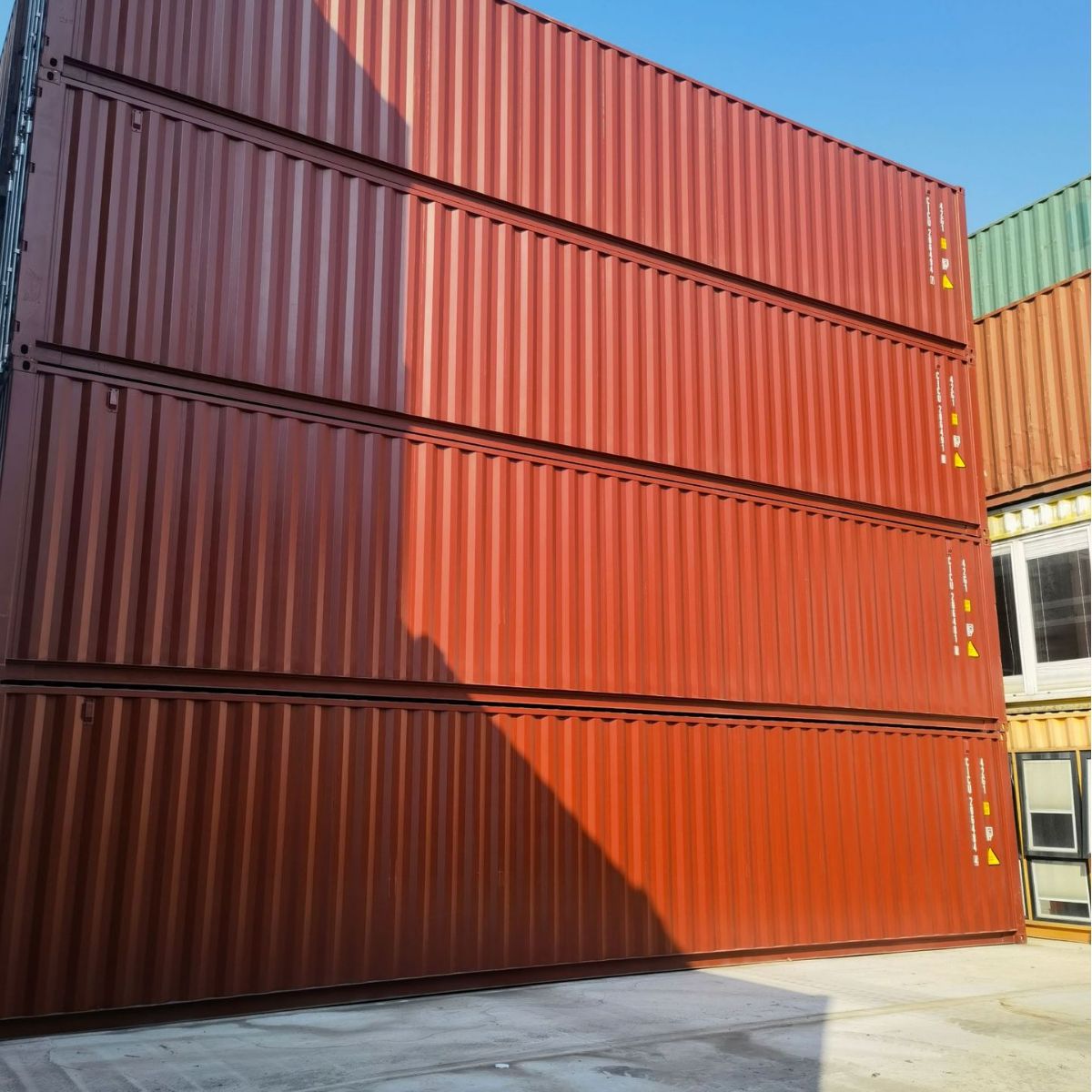 40尺海运集装箱，全新海运箱，2025年新产海运箱，可出口，有证件