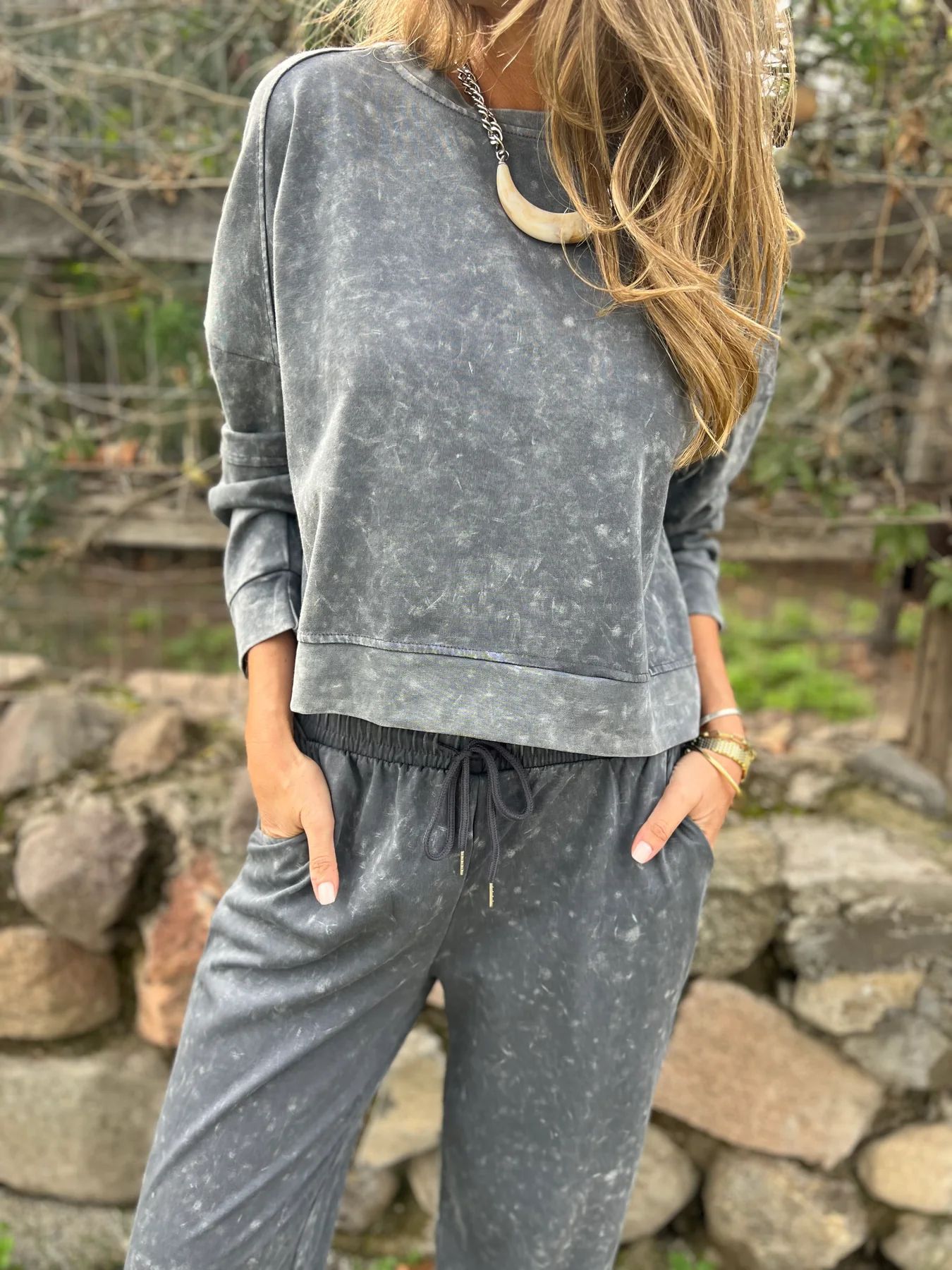 2025 European And American Cross-Border Hot-Selling New Autumn Winter Women's Casual Versatile Lace-Up Round Neck Long_ecoleips.com