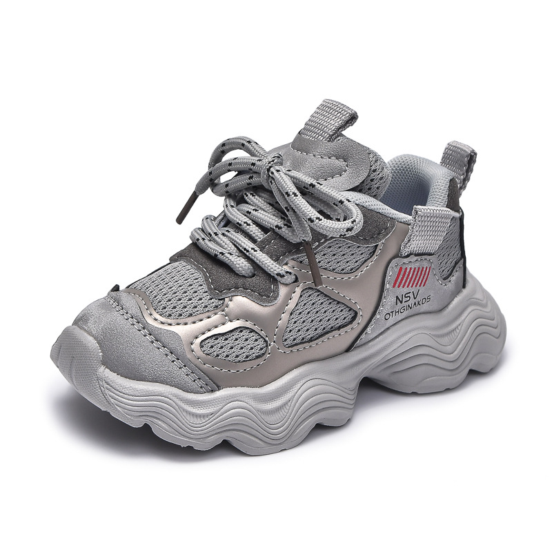 Zapatos deportivos de niñas 2025 primavera y otoño nuevos zapatos de moda de malla para niños respirables zapatos para niños zapatos de running suaves