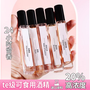 ���˱�Ʒ�־�����С����ˮ ����10����Ů�����l���ČW���[����ˮ