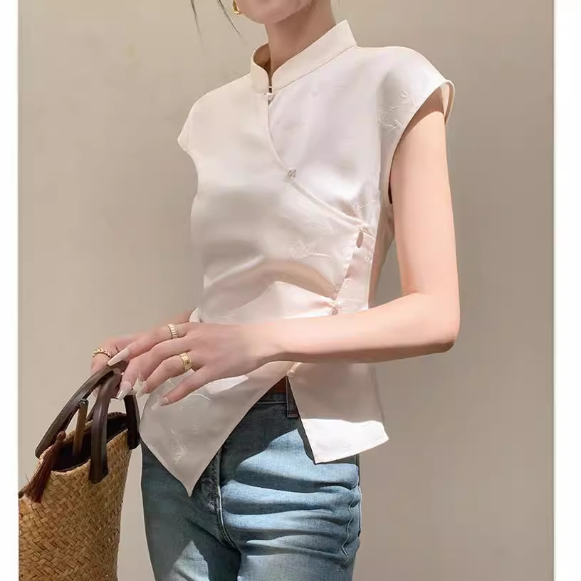 Áo thun nữ không tay kiểu Trung Quốc mới, ôm dáng, màu trắng be — Màu trắng be
