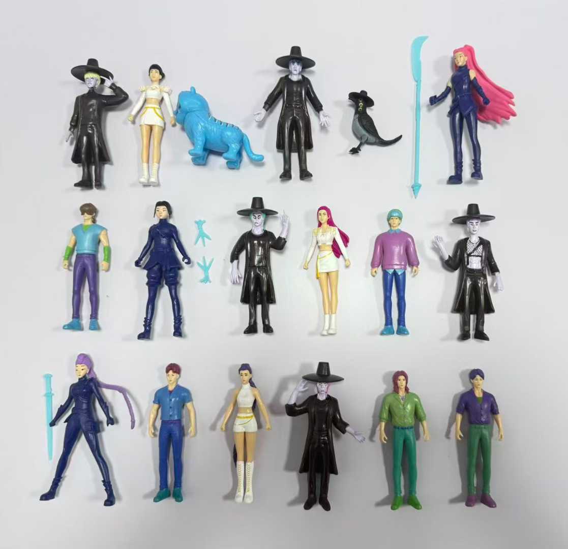 Transfronterizo K-pop caza de brujas 2 - 4.5 pulgadas estrella Q edición hecha a mano juego de caja ciega alrededor de la decoración de muñecas de moda