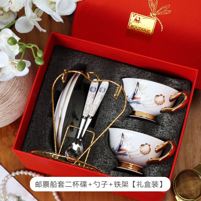 Tazas de café europeas y platos, set de té de la tarde, cerámica exquisita de alta calidad con cucharas de flores, set de tazas de té, caja de regalo