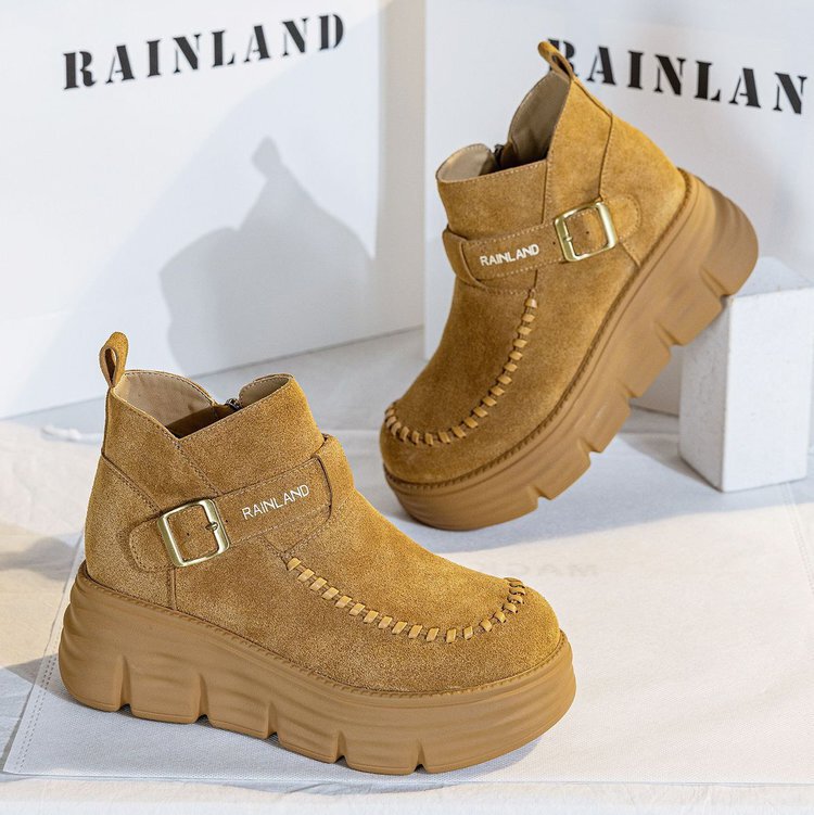Autumn and Winter New Products, Comfortable Suede Inner Height-Increasing Shoes, Platform Thick-Soled Korean Style Student Outdoor Sports Chelsea Short Boots Autumn and Winter New Products, Comfortable Suede Inner Height-Increasing Shoes, Platform Thick-Soled Korean Style Student Outdoor Sports Chelsea Short Boots