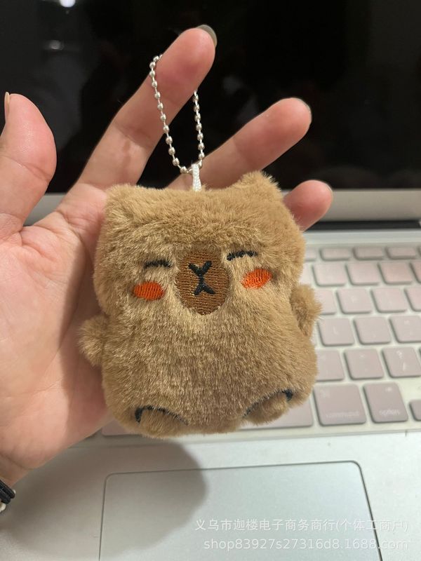 小紅書と同じスタイルのキュートなぬいぐるみペンダントカップルキーホルダーエンターテイメントシティキャッチャーマシン人形|undefined