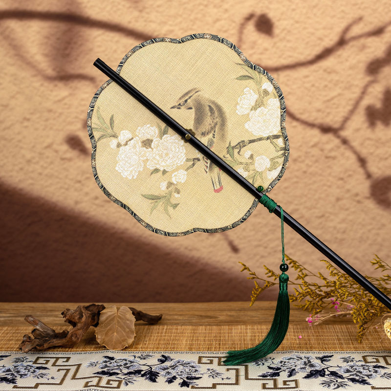 Ventilador de cintura plegable de estilo antiguo, bambú, flecha, traje de Han, cheongsam, falda de caballo, espectáculo fotográfico, regalo de estilo nacional, portátil