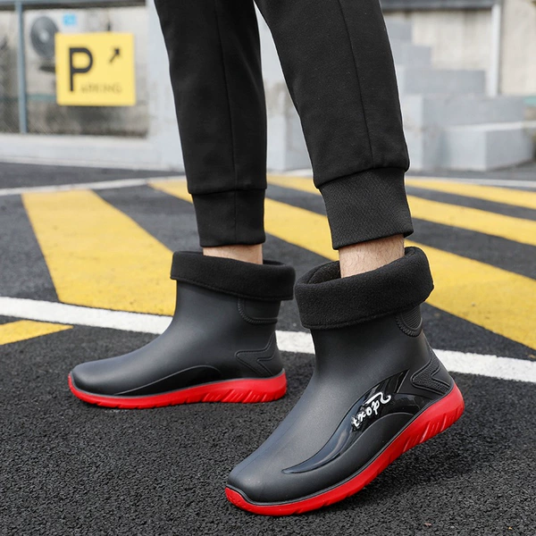 829 plus velvet black and red