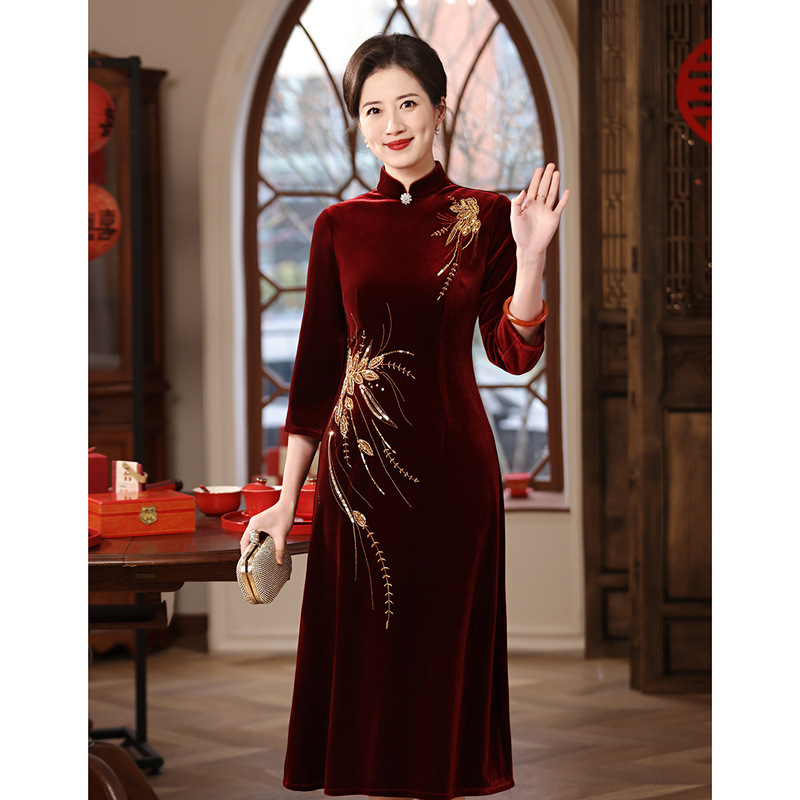 Elegant Mother-In-Law Cheongsam Dress, New Style for Young Mothers, Wedding Attire, Noble Mother-In-Law Wedding Banquet Outfit, Spring Style Wedding Dress