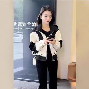 2024 Spring and Autumn New Contrast Color Short Baseball Suit Coat Women's Long-sleeved Charge Clothes Loose Age-reducing Jacket Trendy Top
