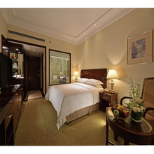 Ҿ߿ͷǼ׷Ƶy̨Ε̨ξƵԴ^