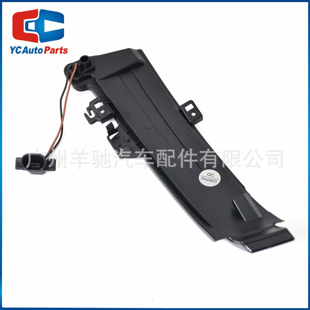 Aplicable a mercedes-benz W204 luz de marcha accesorios del coche LED espejo retrovisor streamer luz de señal de giro