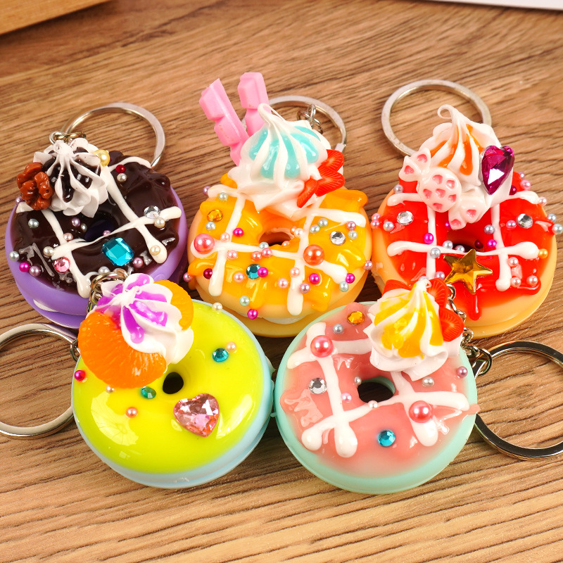 Comida de simulación creativa, rosquilla, llavero, colgante, comida divertida, pastel, pareja de estudiantes, bolsos, adornos al por mayor