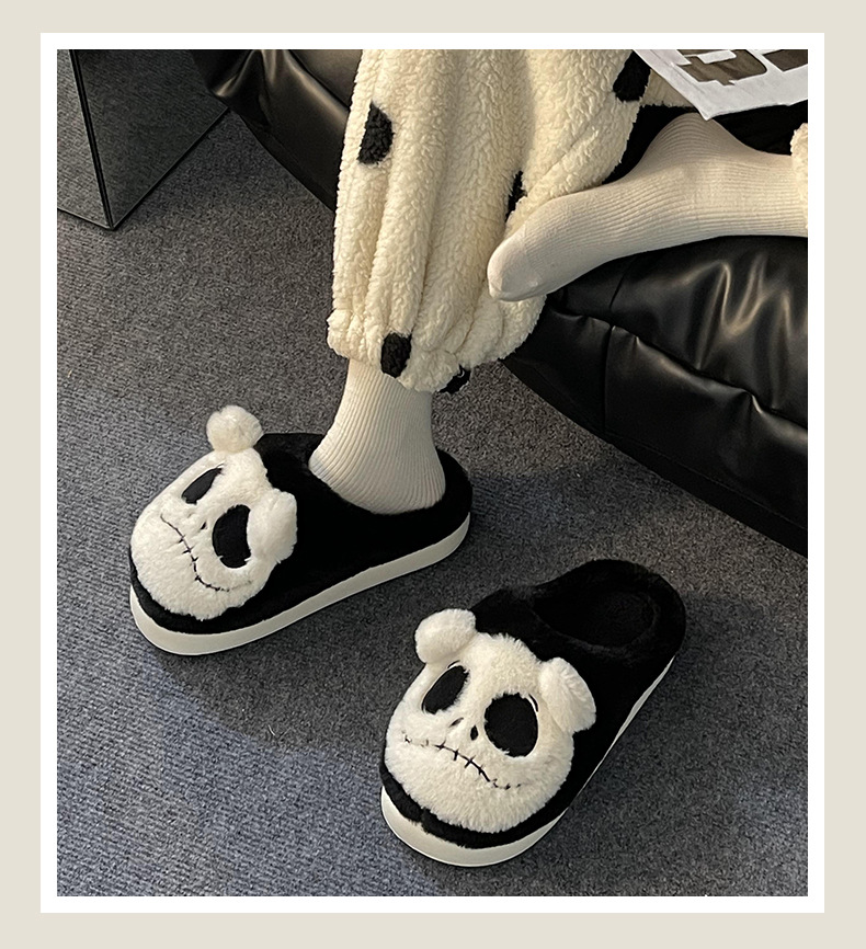 Unisex Casual Cartoon Skull Round Toe Cotton Slippers display picture 1