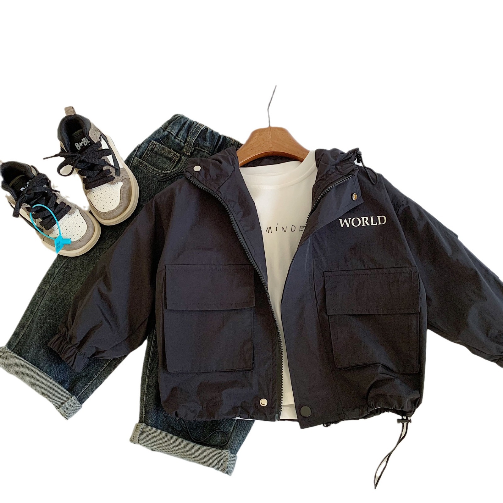 Mai Bao chaqueta infantil 205 primavera y otoño nueva chaqueta de estilo extranjero para niños de mediano y medio estilo coreano guapo traje de asalto universal