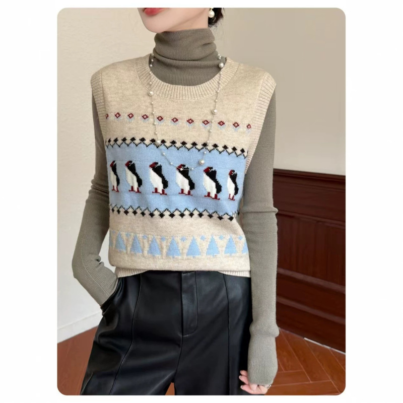 Cross-border 2026 knitted vest for women, new autumn/winter collection, featuring a jacquard penguin pattern, loose-fitting, pull-over style, and sleeveless design Cross-border 2026 knitted vest for women, new autumn/winter collection, featuring a jacquard penguin pattern, loose-fitting, pull-over style, and sleeveless design