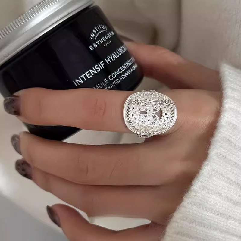 Xiaohongshu 新製品 S925 スターリングシルバーリング女性の夏インスタイルハイエンドニッチライト高級非退色シルバージュエリー|undefined