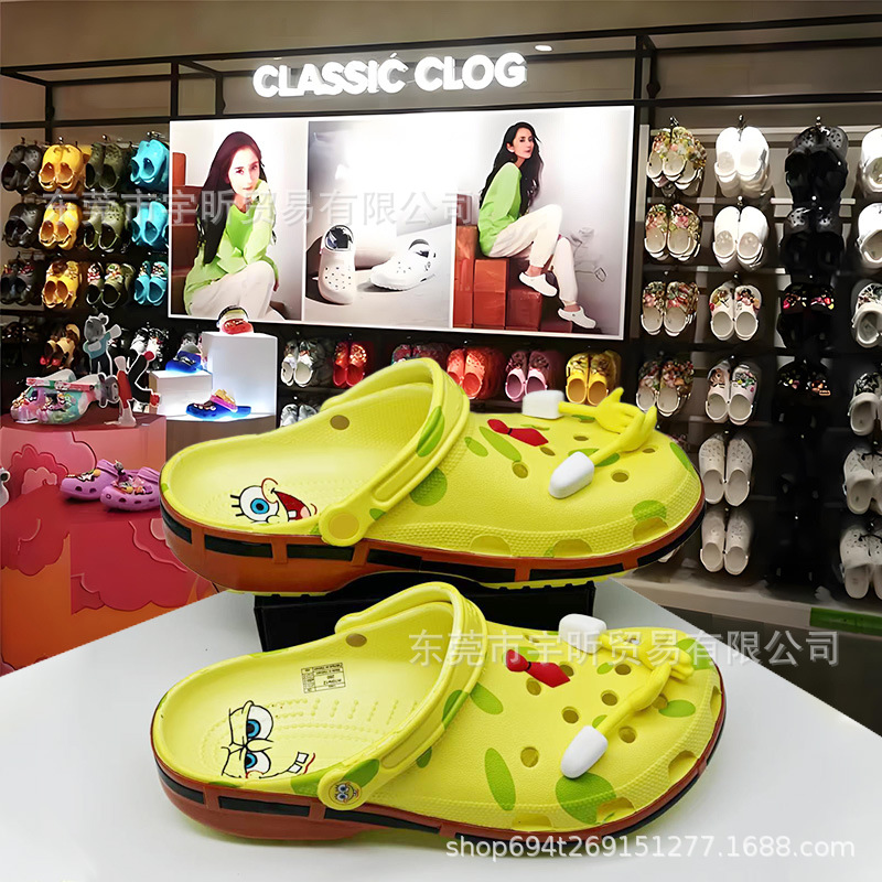 Sandalias de agujero de dibujos animados para niños