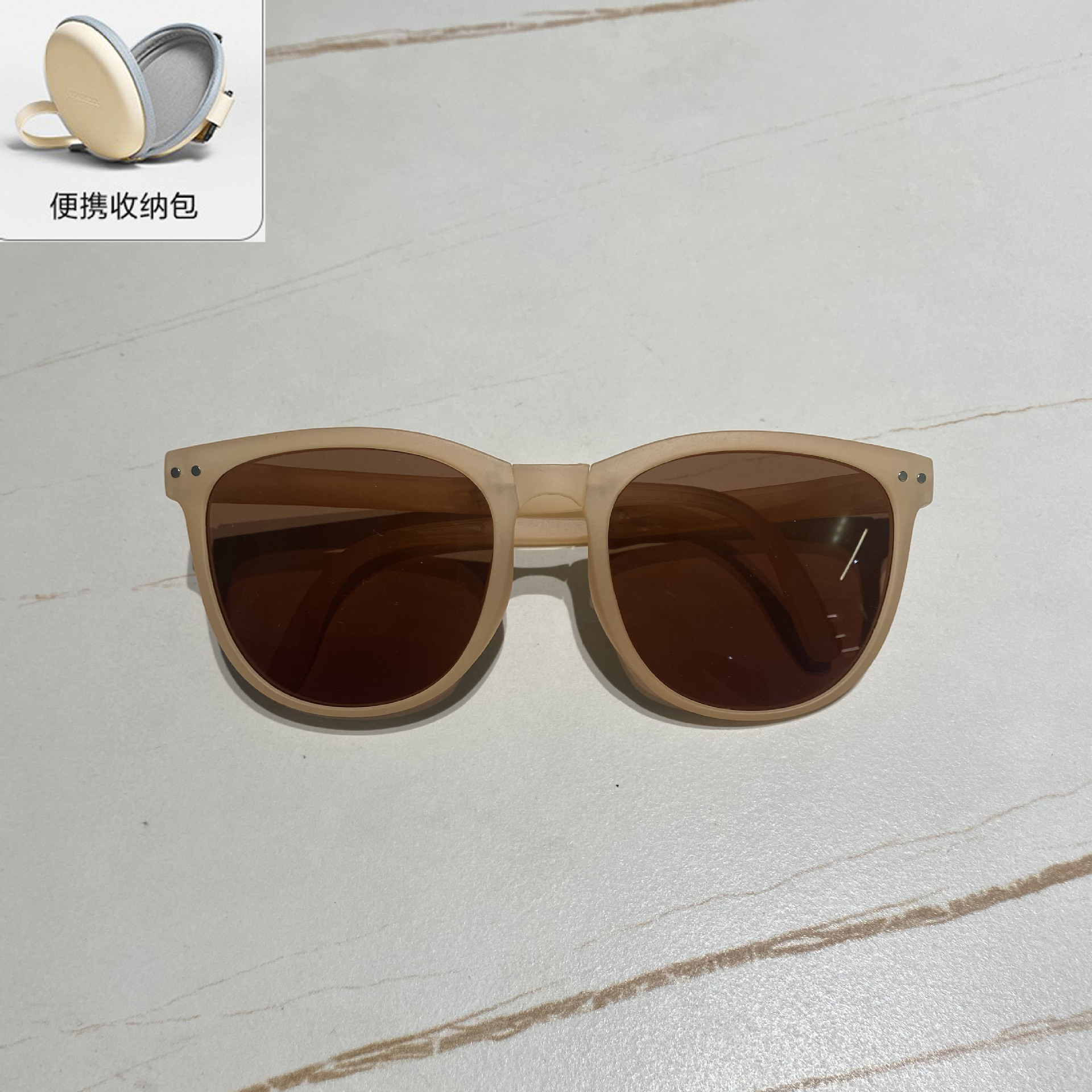 Gafas de sol transfronterizas TikTok Kuaishou Xiaohongshu, protección UV para hombres y mujeres, gafas polarizadas, ligeras y plegables