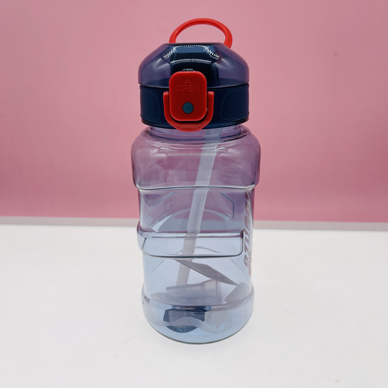 Youyun 0331 nueva red TAZA ROJA taza de plástico taza de bebida directa 800ml portátil Ton Cup portátil Estudiante Espacio Taza