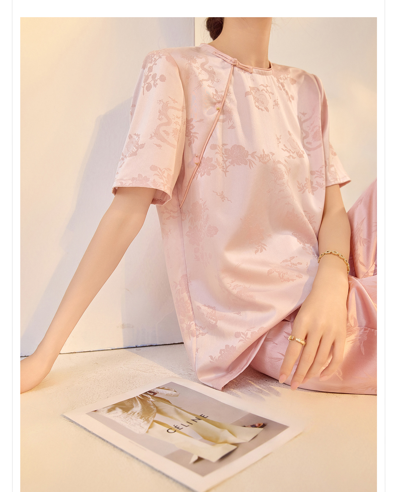 Áo thun nữ tay ngắn lụa tơ tằm jacquard trơn thiết kế đơn giản ZX M400 — Màu trắng chi tiết 16