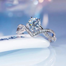 隆隆金珠宝2024新款S925银经典一克拉白钻戒指女欧美钻戒婚戒指环
