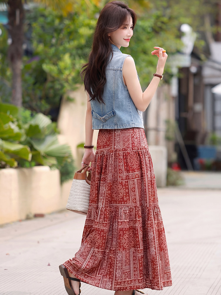 Set áo vest ren và chân váy midi hai mảnh nữ tính họa tiết thêu hoa — màu đỏ