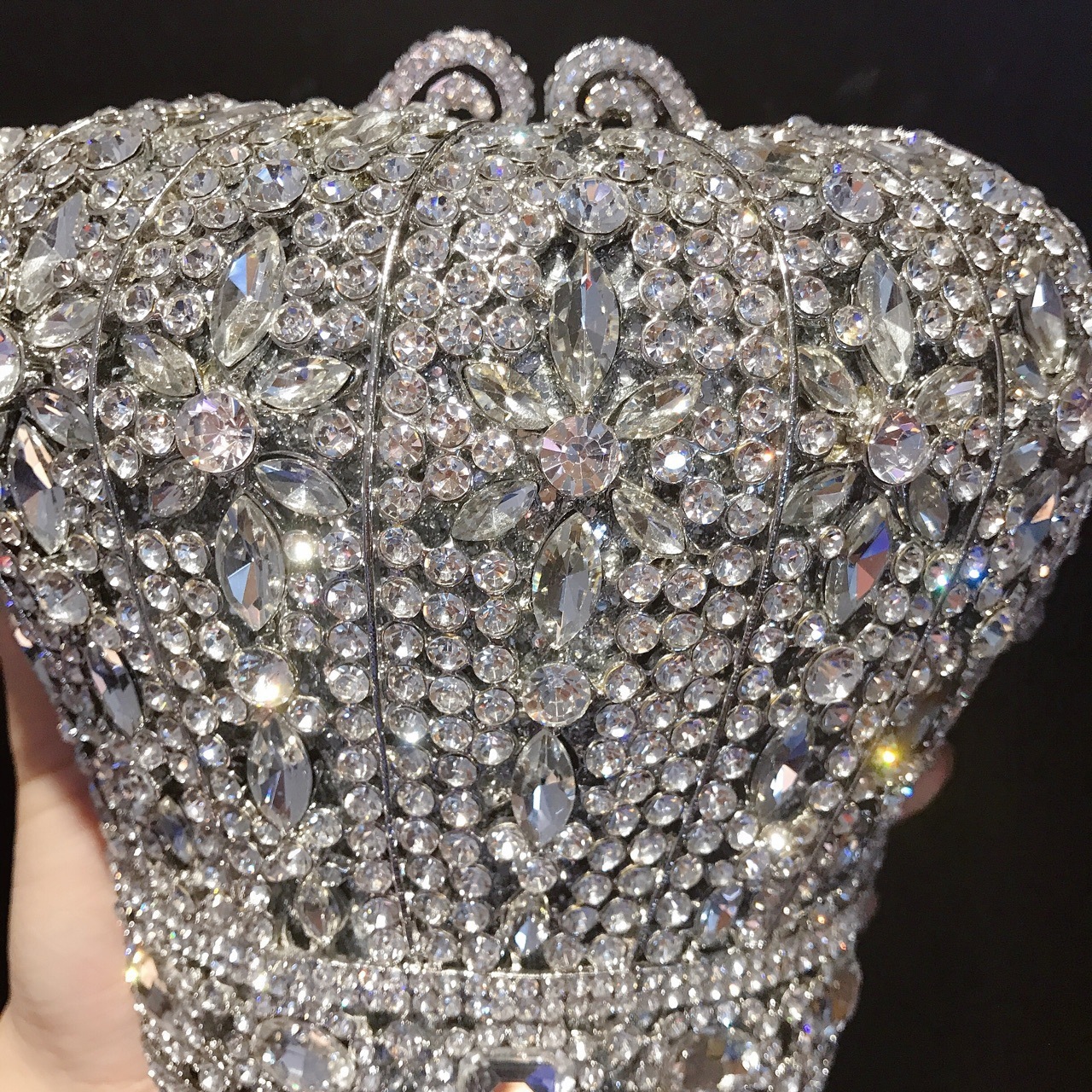 Bolsa de cena de diamantes de forma de corona, bolsa de caja metálica, bolso de mano de banquete de diamantes, bolso de mano de cadena de mujer