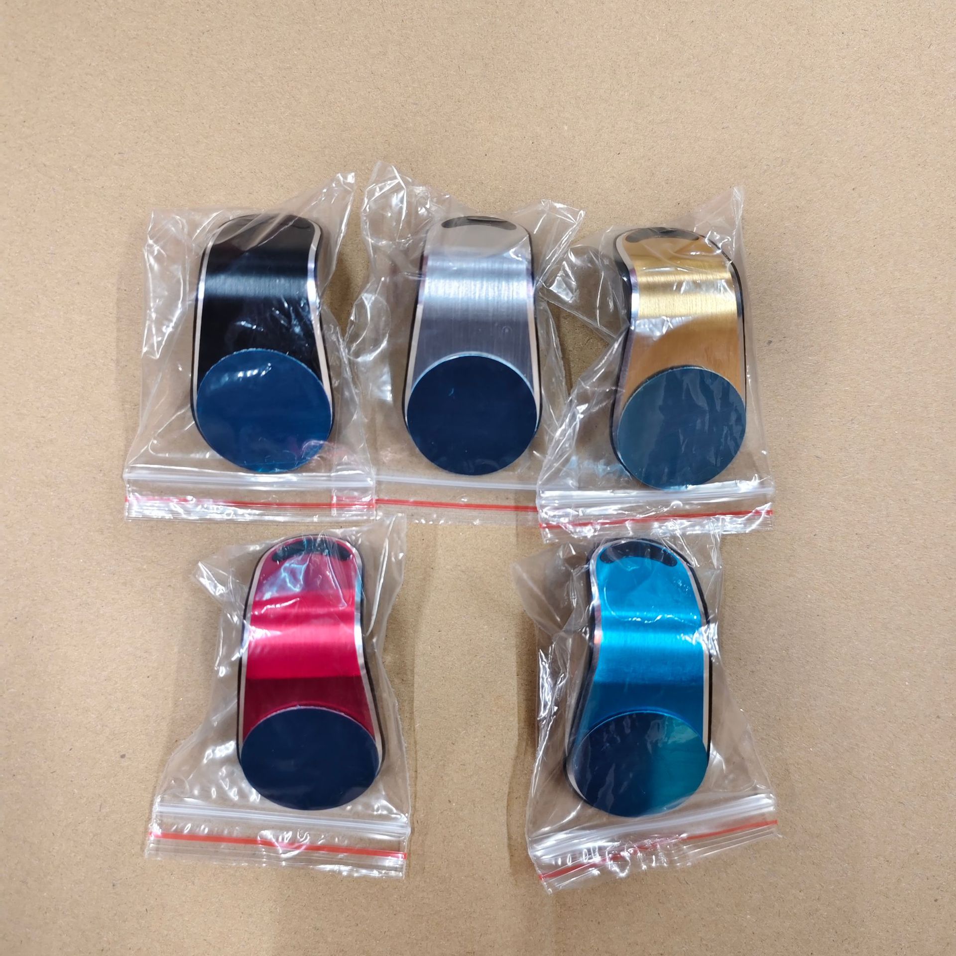 Soporte de teléfono móvil Amazon Venta caliente coche salida de aire F19 teléfono móvil imán soporte L soporte magnético fuerte soporte