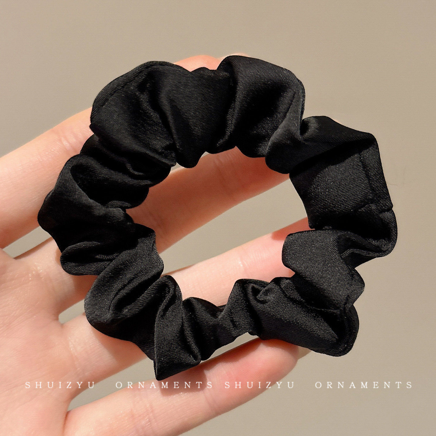 Cuerdas de cabello de viento pastoral pequeñas y altos valores faciales, anillo de cabello de intestino grande, sensación de una niña de banda de goma flácida, cuerdas de malla de banda de bola de cabeza