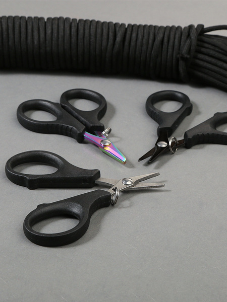 Universal scissors